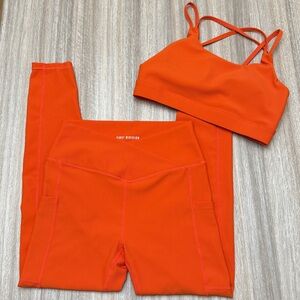 First Division Active Wear Set Ribbed Cross Legging Ribbed X Bra Orange Color